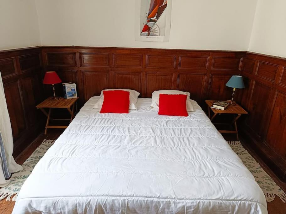 Chez Louisette Centre Ville Et Plages A Pied! Concarneau Luaran gambar