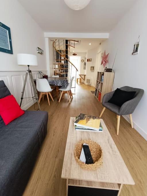 Chez Louisette Centre Ville Et Plages A Pied! Concarneau Luaran gambar